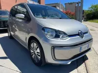 Usata VW e-up! 61 kW (83 CV) 2021 Argento Utilitaria