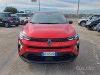 Usata Renault Captur Techno 100 CV (73 kW) 2024 Rosso SUV