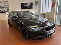 Usata BMW 520 190 CV (139 kW) 2022 Nero Station wagon