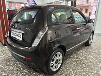 Usata Lancia Ypsilon 75 CV (55 kW) 2007 Marrone Utilitaria