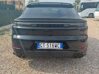 Gebraucht Porsche Cayenne 353 PS (259 kW) 2024 Schwarz SUV