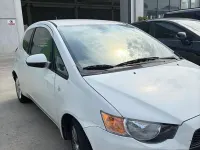 Usata Mitsubishi Colt 75 CV (55 kW) 2009 Bianco Utilitaria