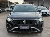 Usata VW T-Roc Life 116 CV (85 kW) 2023 Nero SUV