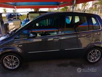 Usata Lancia Musa 77 CV (56 kW) 2010 Grigio Monovolume