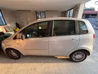 Usata Lancia Musa 90 CV (66 kW) 2011 Argento Monovolume