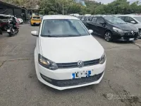 Usata VW Polo Comfortline 60 CV (44 kW) 2013 Bianco Utilitaria