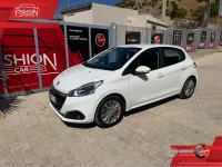 Usata Peugeot 208 Allure 82 CV (60 kW) 2018 Bianco Utilitaria