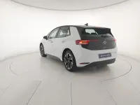 Usata VW ID.3 Pro Performance 150 kW (204 CV) 2023 Glacier white metallizzato nero Utilitaria