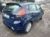 Usata Ford Fiesta Titanium 80 CV (58 kW) 2014 Blu/azzurro Berlina