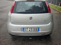Usata Fiat Punto 69 CV (50 kW) 2013 Berlina