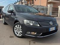 Usata VW Passat Comfortline 105 CV (77 kW) 2012 Blu Station wagon