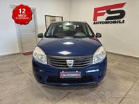 Usata Dacia Sandero Lauréate 75 CV (55 kW) 2009 Blu Berlina