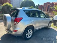 Usata Toyota RAV4 Sol 152 CV (111 kW) 2008 Grigio SUV
