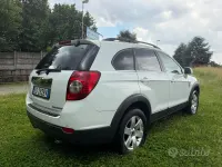 Usata Chevrolet Captiva LS 150 CV (110 kW) 2008 Bianco SUV