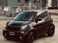 Usata Smart ForTwo Coupé 61 CV (44 kW) 2016 Utilitaria