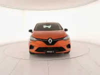 Usata Renault Clio V 67 CV (49 kW) 2023 Arancione Berlina