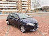 Usata Lancia Ypsilon Silver 69 CV (50 kW) 2018 Blu/azzurro Utilitaria