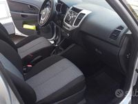 Usata Kia Venga 90 CV (66 kW) 2018 Grigio Utilitaria