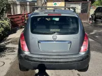 Usata Lancia Ypsilon 69 CV (50 kW) 2005 Bluazzurro Utilitaria