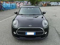 Usata Mini ONE 102 CV (75 kW) 2019 Nero Utilitaria