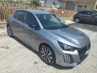 Usata Peugeot 208 101 CV (74 kW) 2024 Grigio Utilitaria