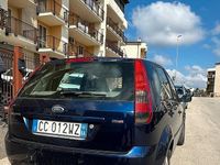 Usata Ford Fiesta 68 CV (50 kW) 2002 Blu Utilitaria