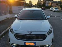 Usata Kia Niro Style 105 CV (77 kW) 2017 Bianco SUV
