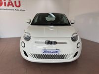 Usata Fiat 500e Action 69 kW (95 CV) 2022 Bianco panna Berlina