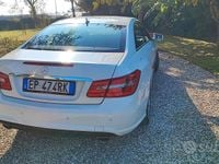 Usata Mercedes E350 265 CV (194 kW) 2013 Bianco Coupé