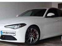 Usata Alfa Romeo Giulia Super 179 CV (131 kW) 2016 Bianco Berlina