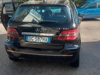 Usata Mercedes B180 140 CV (102 kW) 2007 Nero Monovolume