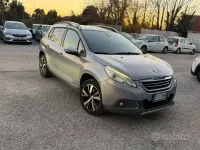 Usata Peugeot 2008 Allure 120 CV (88 kW) 2016 Grigio SUV