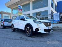 Usata Peugeot 2008 Allure 131 CV (96 kW) 2022 Bianco SUV