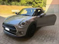 Usata Mini ONE 102 CV (75 kW) 2018 Grigio Utilitaria