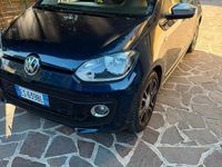 Usata VW up! Highline 75 CV (55 kW) 2012 Blu Utilitaria