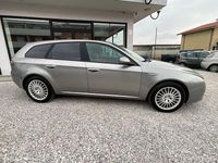 Usata Alfa Romeo 159 Distinctive 150 CV (110 kW) 2007 Marrone Station wagon