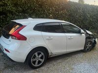 Usata Volvo V40 2016 Bianco Berlina