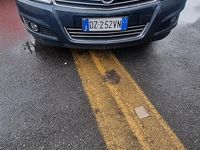 Usata Opel Astra 110 CV (80 kW) 2010 Blu Station wagon