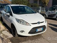 Usata Ford Fiesta 2009 Bianco Utilitaria