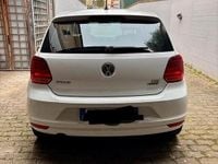 Usata VW Polo Comfortline 90 CV (66 kW) 2015 Bianco Utilitaria