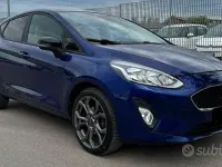 Usata Ford Fiesta Titanium 86 CV (63 kW) 2019 Blu Utilitaria
