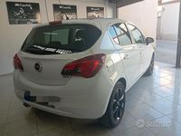 Usata Opel Corsa 75 CV (55 kW) 2015 Bianco Berlina