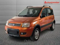 Usado Fiat Panda 4x4 Climbing 60 CV (44 kW) 2007 Naranja Utilitario