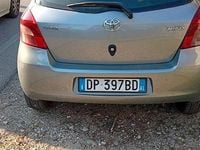 Usata Toyota Yaris Sol 87 CV (63 kW) 2008 Grigio Utilitaria