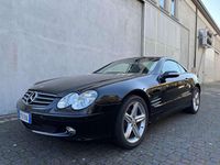 Usata Mercedes SL350 245 CV (180 kW) 2004 Nero Cabrio