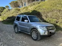 Usata Mitsubishi Pajero Instyle 170 CV (125 kW) 2007 Grigio SUV