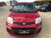 Usata Fiat Panda Lounge 69 CV (50 kW) 2013 Rosso Utilitaria