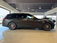 Usata Mercedes C63 AMG Premium Plus 680 CV (500 kW) 2024 Grigio Station wagon