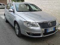 Usata VW Passat Highline 170 CV (125 kW) 2006 Grigio Station wagon
