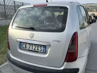 Usata Lancia Musa 69 CV (50 kW) 2007 Grigio Monovolume